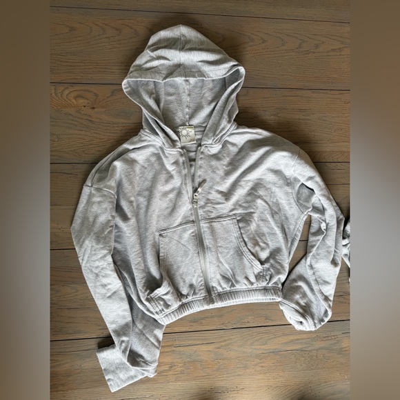 Aerie Offline OTT Fleece Jogger & Cropped Full Zip - Picture 2 of 4